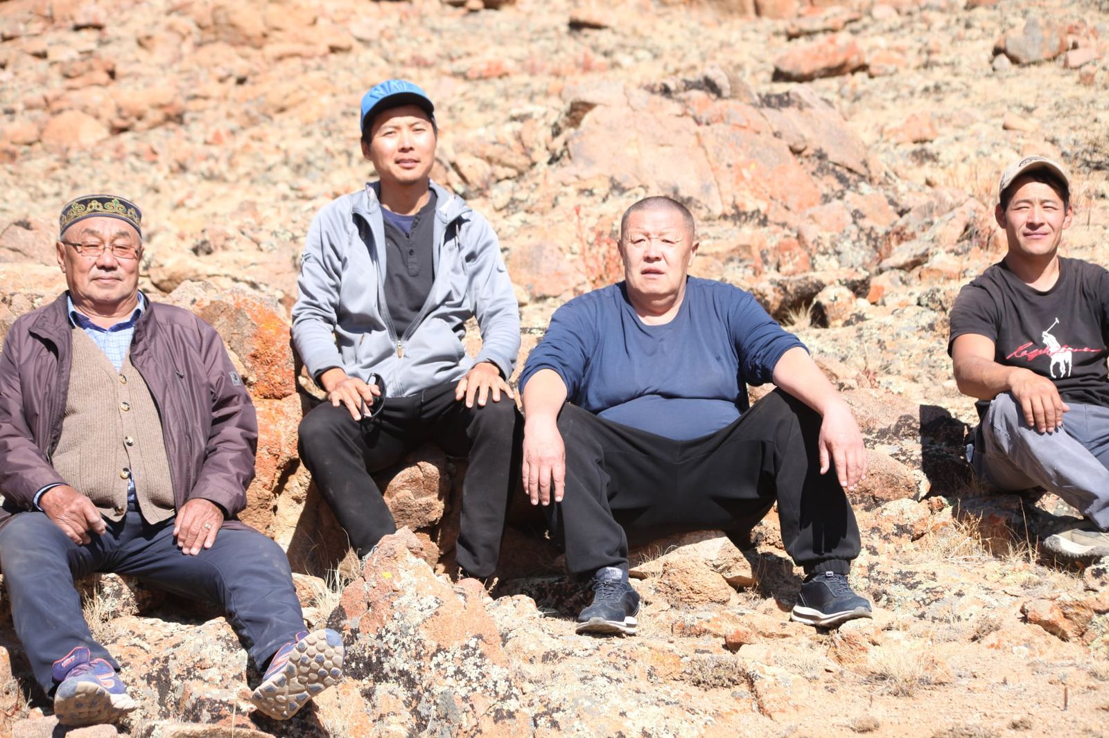 Harvest team in the Altai Mountains